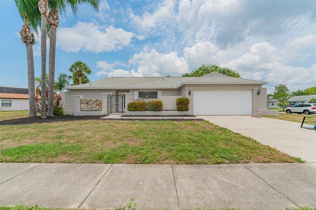 3872 KINGSTON BOULEVARD SARASOTA, FL 34238