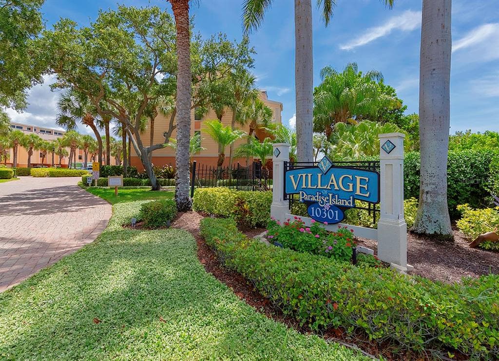 529 SANDY HOOK ROAD UNIT 529 TREASURE ISLAND, FL 33706