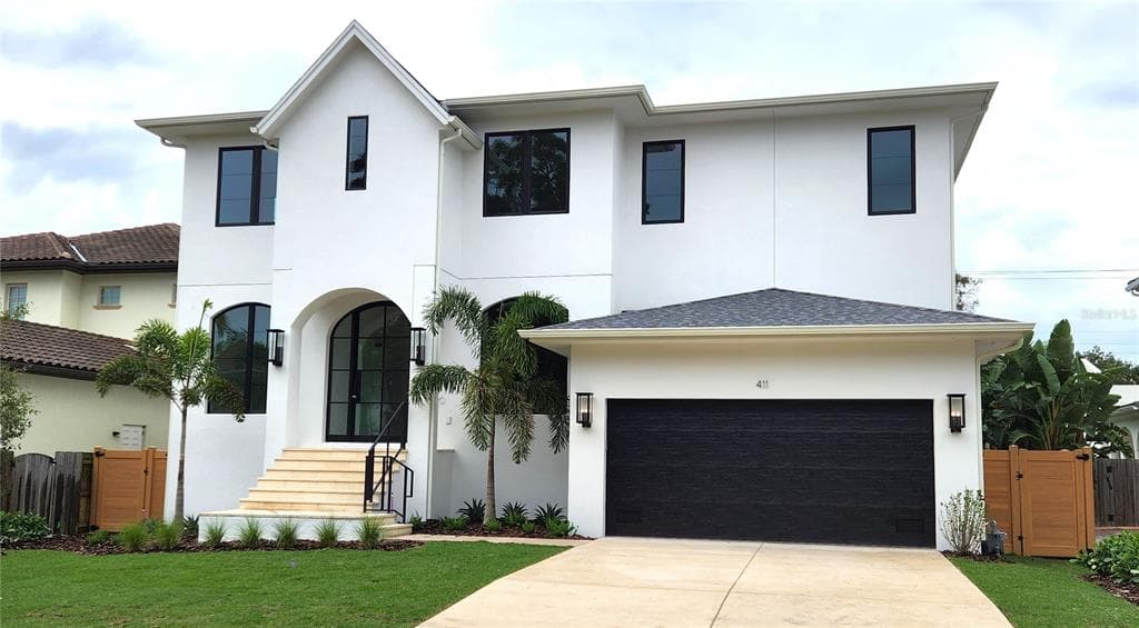 411 S PALOMA PLACE TAMPA, FL 33609