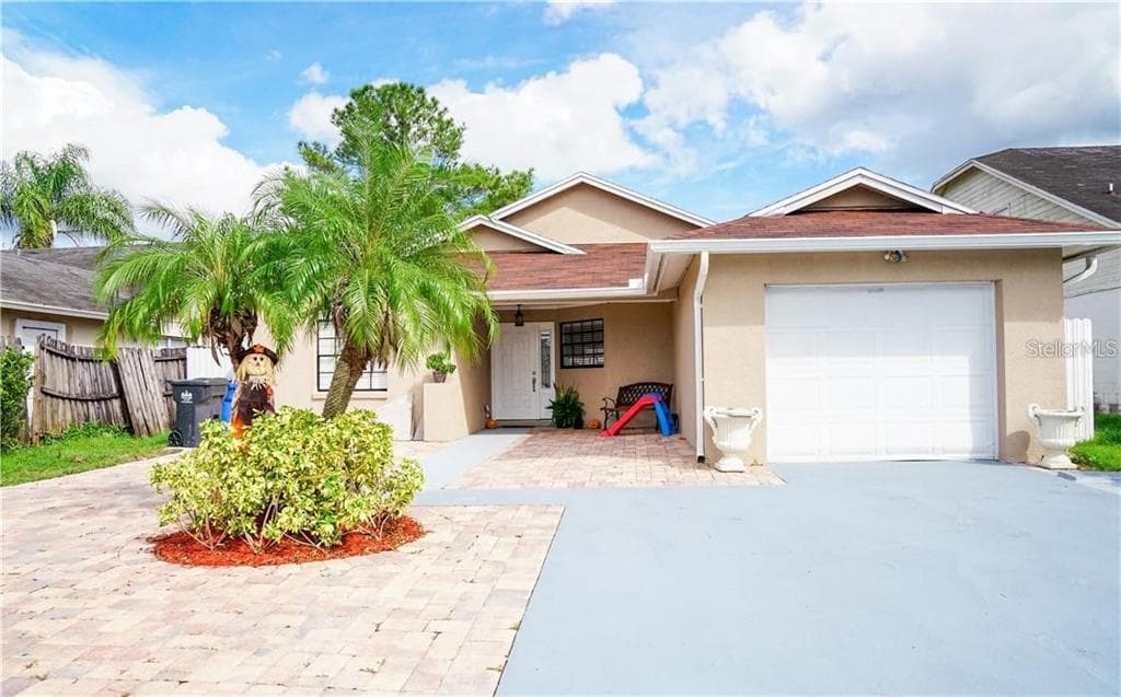 12805 COVERDALE DRIVE TAMPA, FL 33624