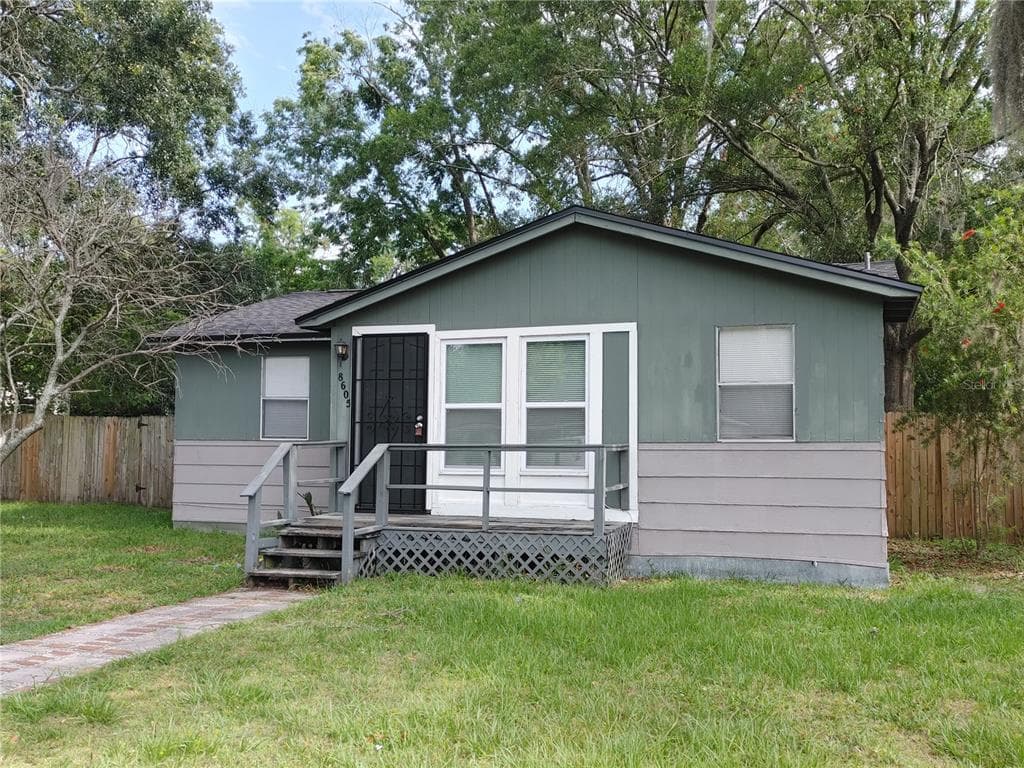8605 COCOA AVENUE JACKSONVILLE, FL 32211