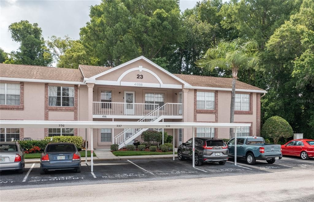 4916 SUNNYBROOK DRIVE UNIT 16 NEW PORT RICHEY, FL 34653