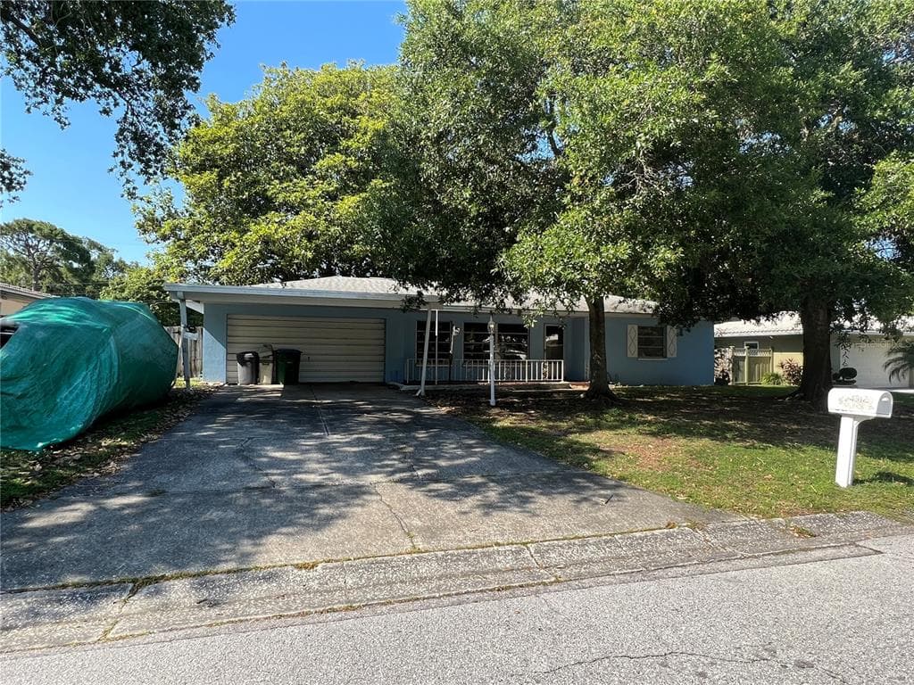 1612 WHITEWOOD DRIVE CLEARWATER, FL 33756