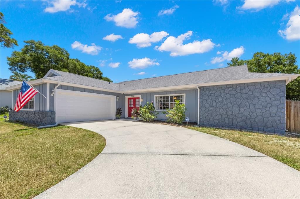 2200 CITRUS VALLEY CIRCLE PALM HARBOR, FL 34683