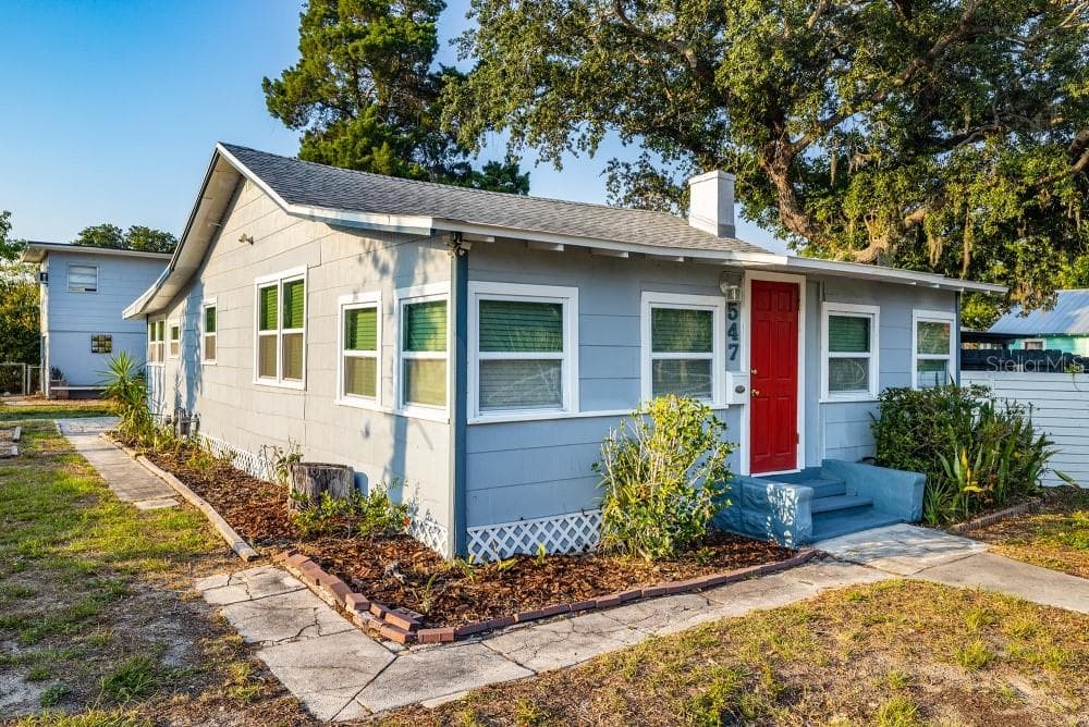 547 29TH AVENUE S ST PETERSBURG, FL 33705
