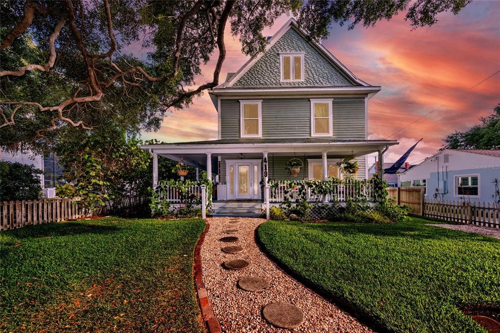 419 SCOTLAND STREET DUNEDIN, FL 34698