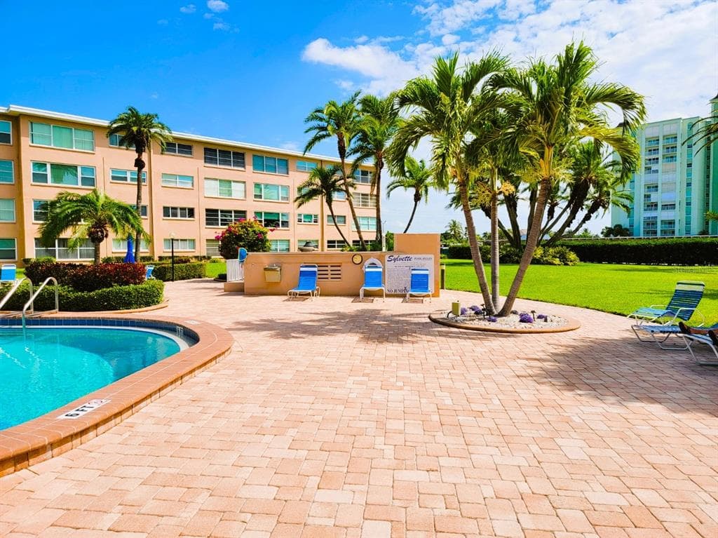 300 64TH AVENUE UNIT 126