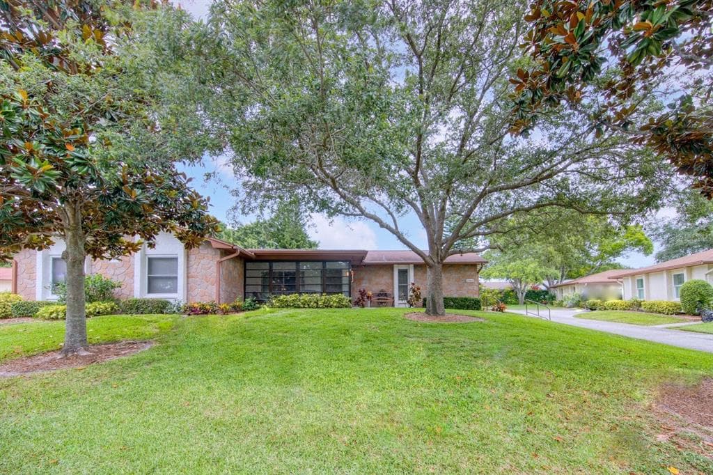 2360 SHELLY DRIVE UNIT A PALM HARBOR, FL 34684