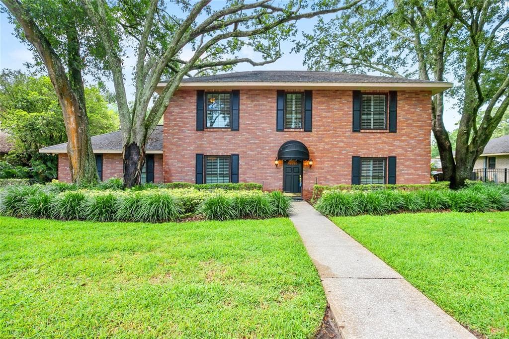 2816 FAIRWAY VIEW DRIVE VALRICO, FL 33596