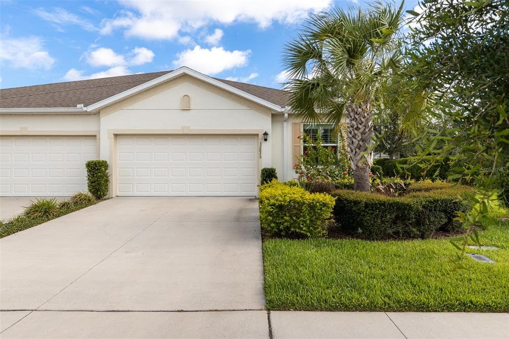 32875 WOODTHRUSH WAY WESLEY CHAPEL, FL 33545