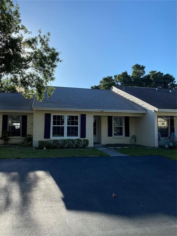 1670 NANTUCKET STREET SAFETY HARBOR, FL 34695