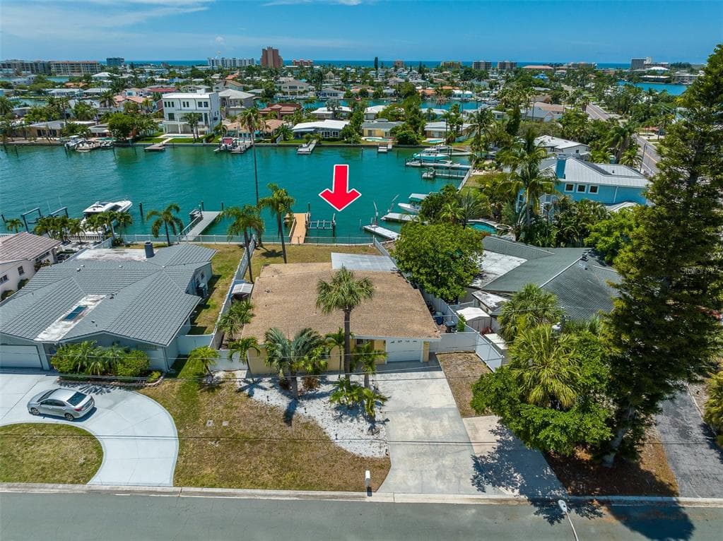 11460 7TH STREET E TREASURE ISLAND, FL 33706