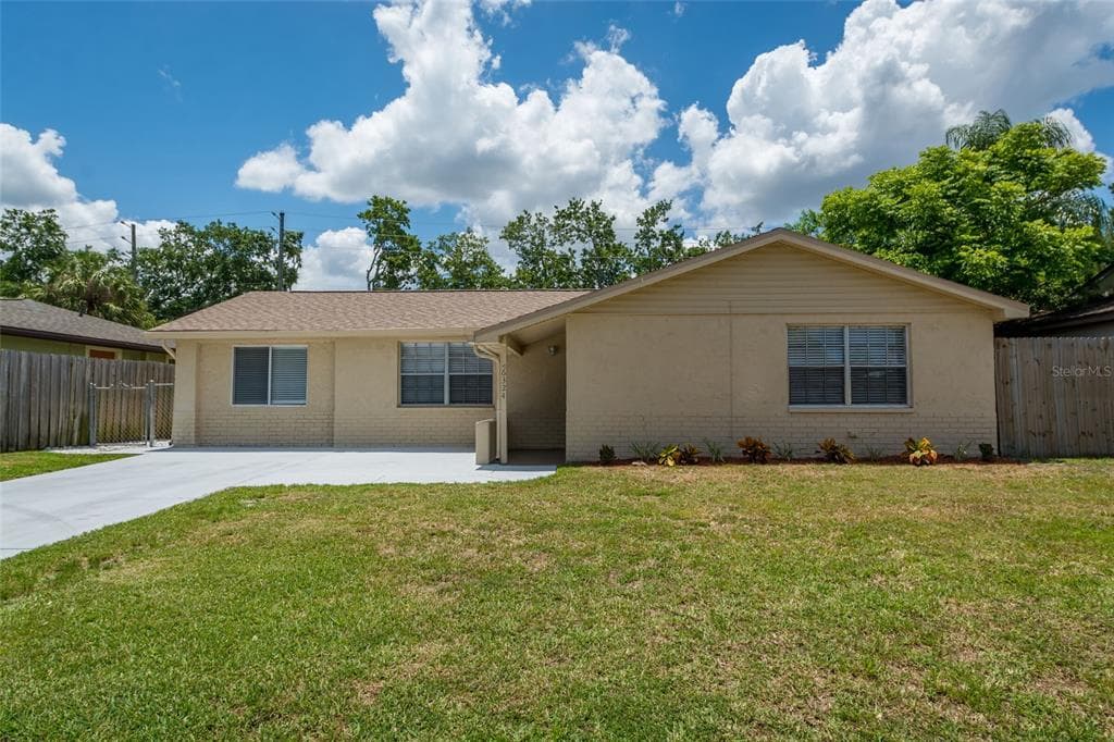 6324 WESTPORT DRIVE PORT RICHEY, FL 34668