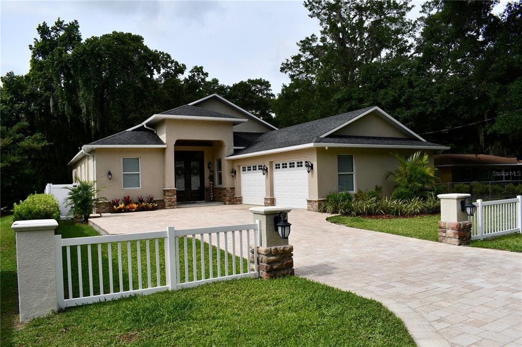 517 ROSIER ROAD
