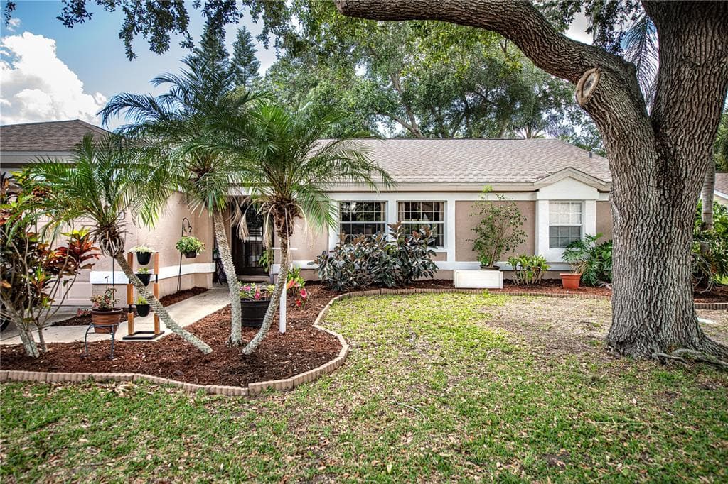 4800 HAMLETS GROVE DRIVE