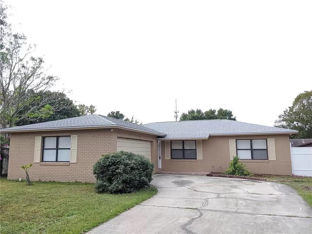 908 WINCHESTER COURT