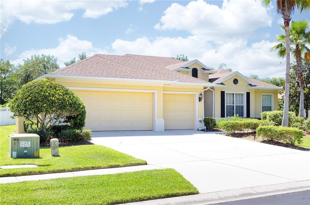 3805 SORREL VINE DRIVE