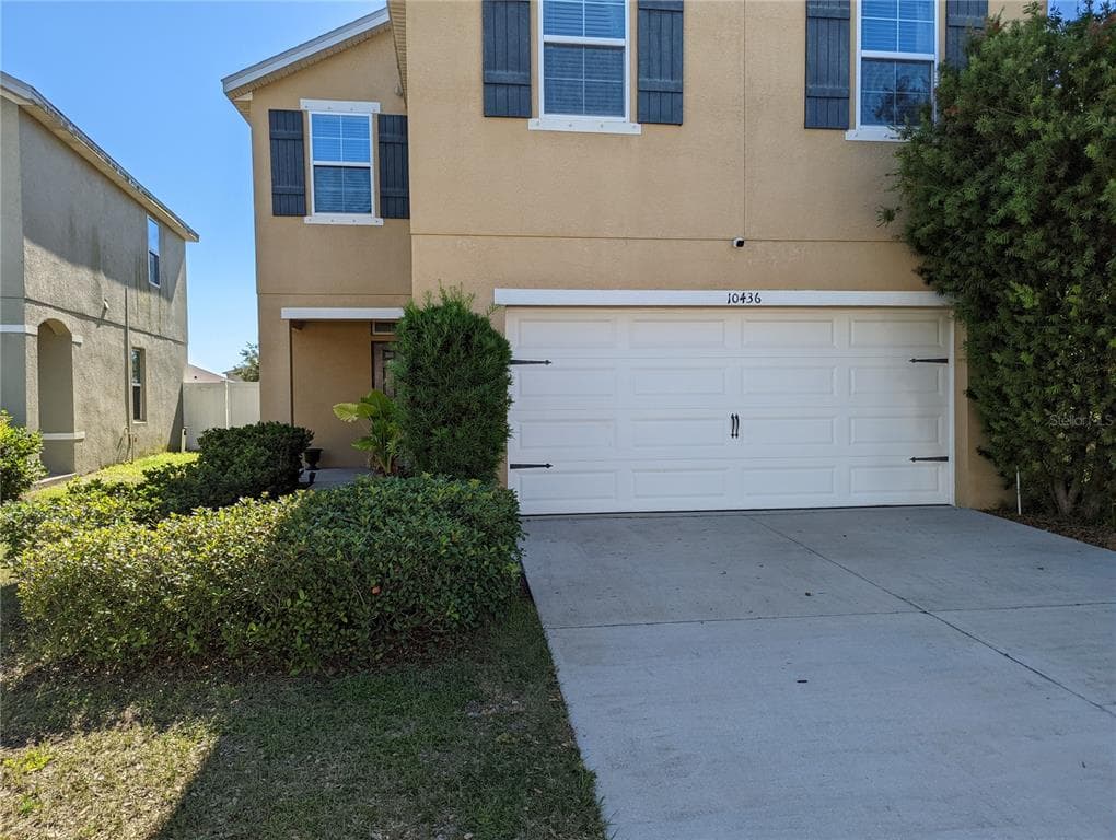 10436 WHISPERING HAMMOCK DRIVE