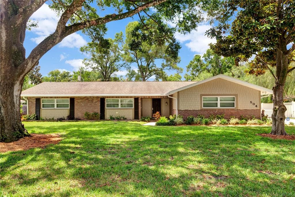 504 CRESTOVER DRIVE TEMPLE TERRACE, FL 33617