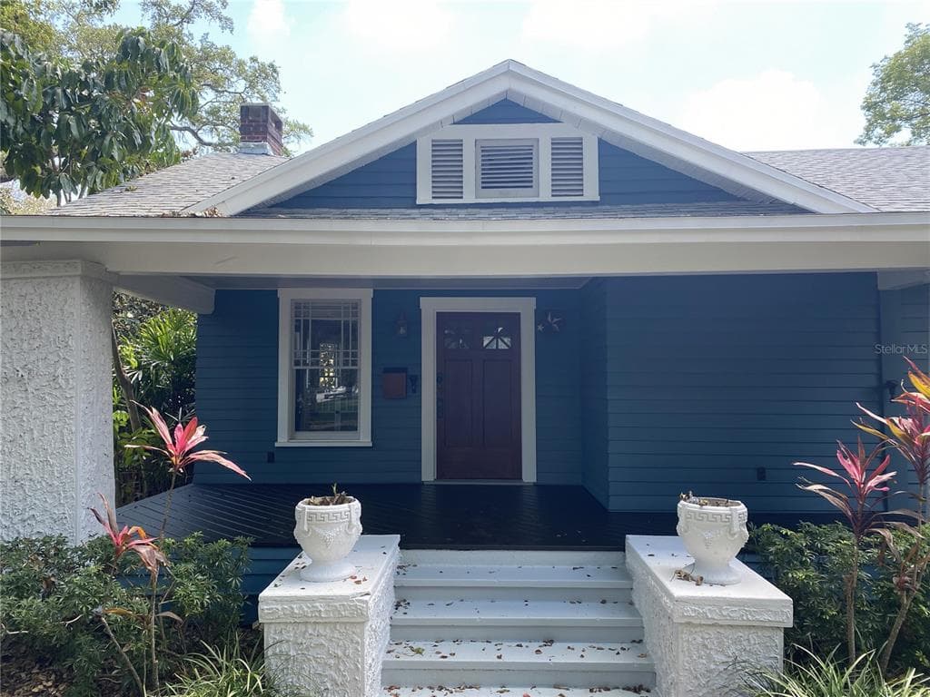 5409 N SEMINOLE AVENUE TAMPA, FL 33604