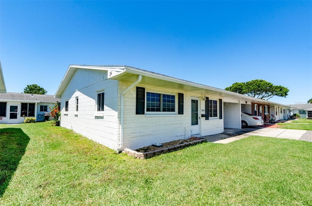 5045 LILY STREET PLACE N PINELLAS PARK, FL 33782