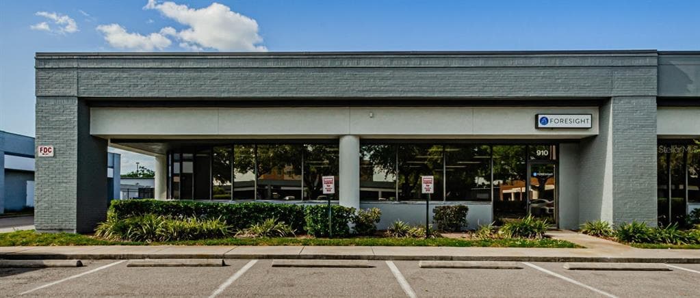 5461 W WATERS AVENUE UNIT 910 TAMPA, FL 33634