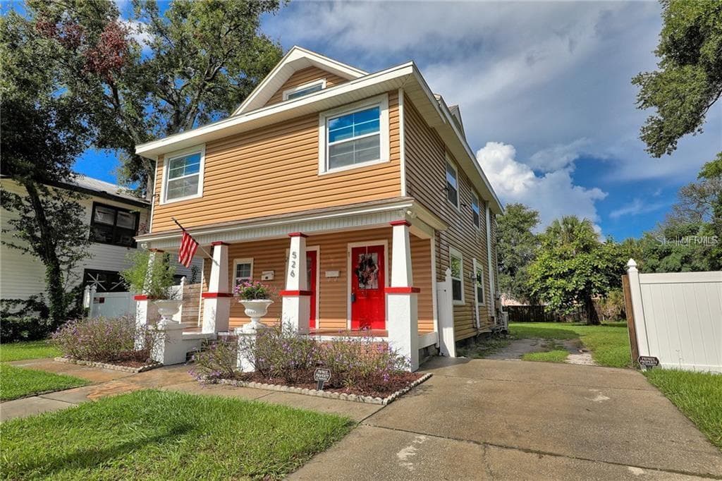 526 15TH STREET N ST PETERSBURG, FL 33705