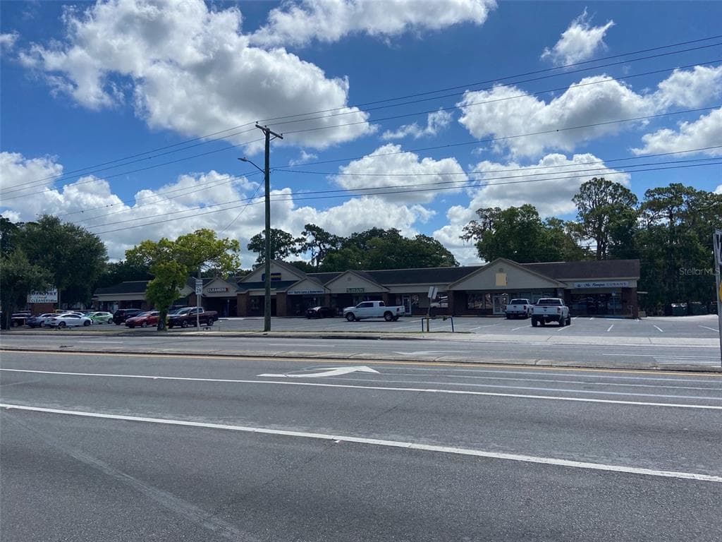 406 N ALEXANDER STREET PLANT CITY, FL 33563