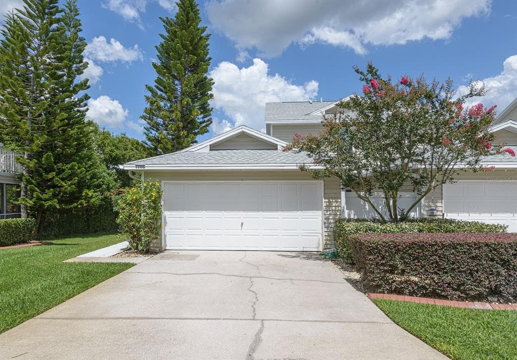 1706 LULLWATER LANE LUTZ, FL 33549