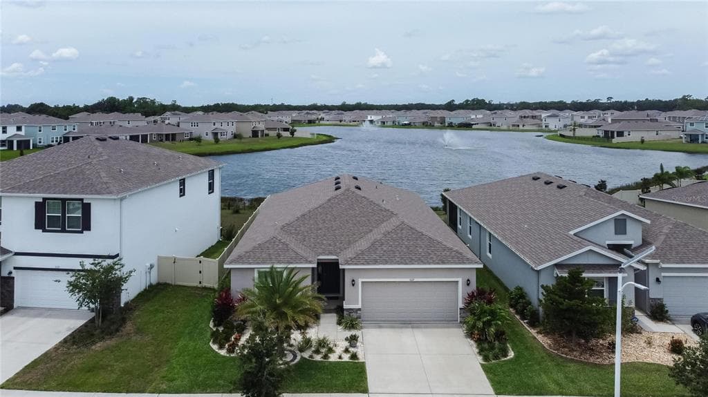 5127 FLOWING OAR ROAD WIMAUMA, FL 33598