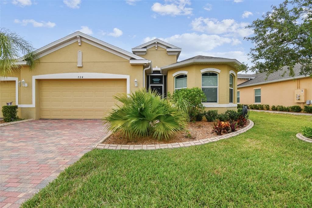 724 CHIPPER DRIVE SUN CITY CENTER, FL 33573