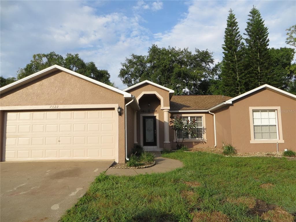 7622 DUCK LANE NEW PORT RICHEY, FL 34653