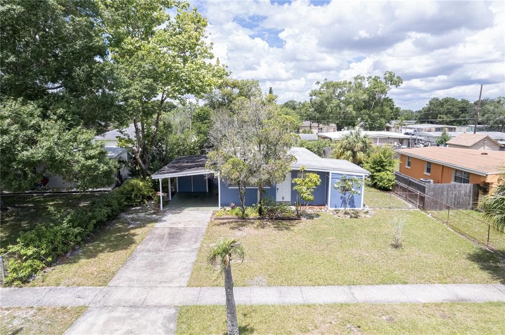 1713 WARRINGTON WAY TAMPA, FL 33619