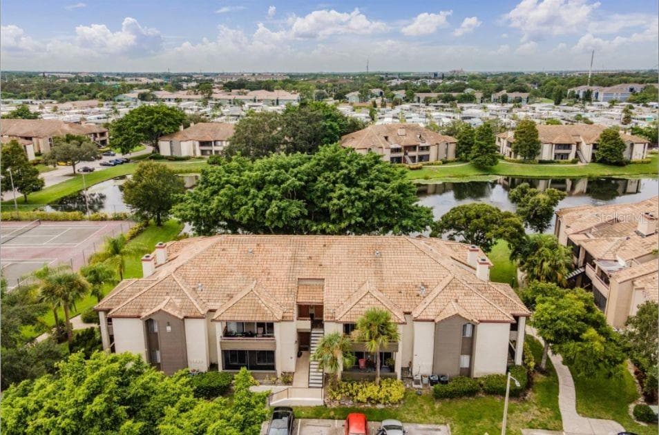 10263 GANDY BOULEVARD N UNIT 505 ST PETERSBURG, FL 33702