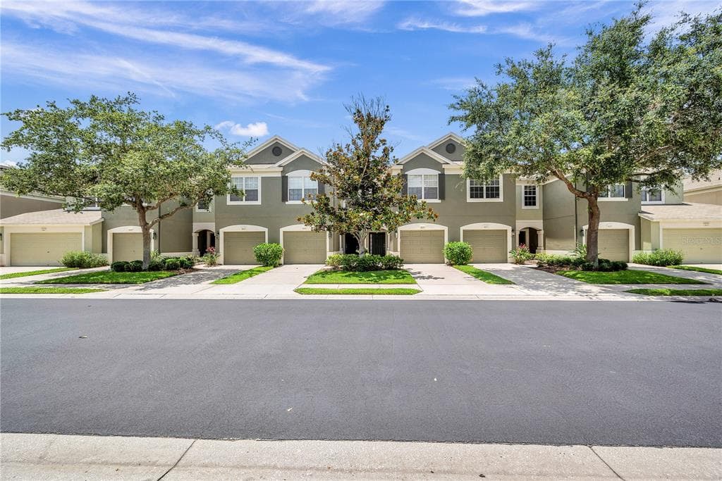 4837 POND RIDGE DRIVE RIVERVIEW, FL 33578