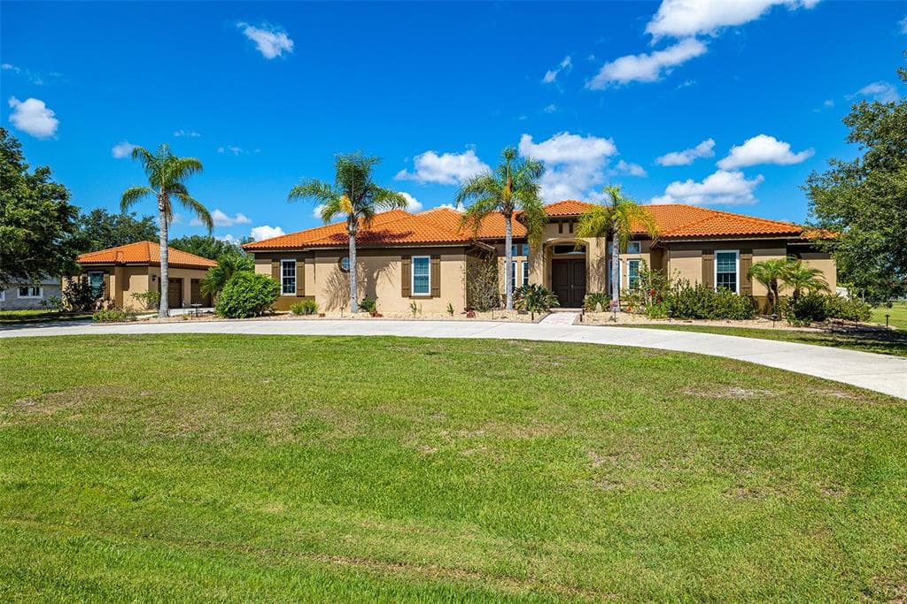 5023 LAKE TOSCANA DRIVE WIMAUMA, FL 33598