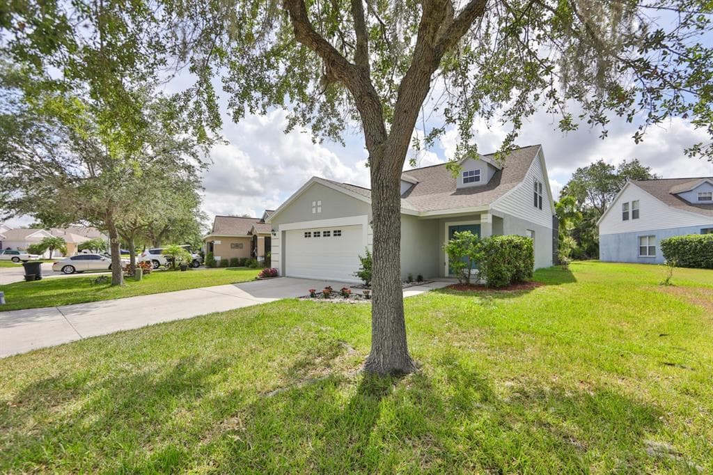 6429 CORAL CREEK COURT