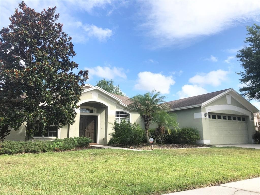 2349 NESSLEWOOD DRIVE WESLEY CHAPEL, FL 33543