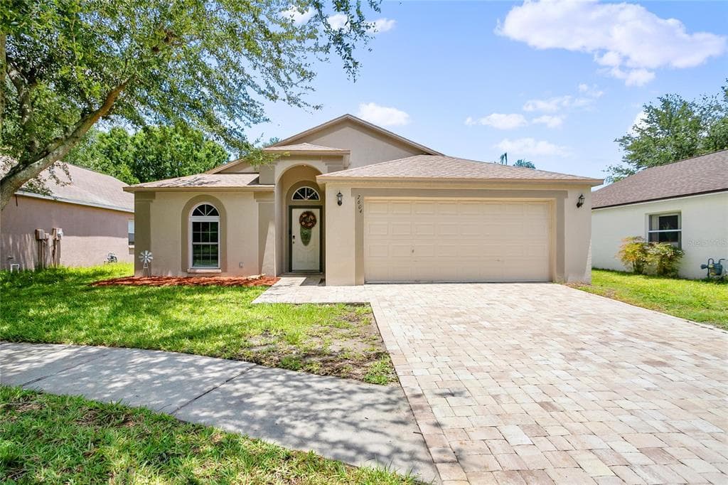 7604 WILTSHIRE PARK PLACE APOLLO BEACH, FL 33572