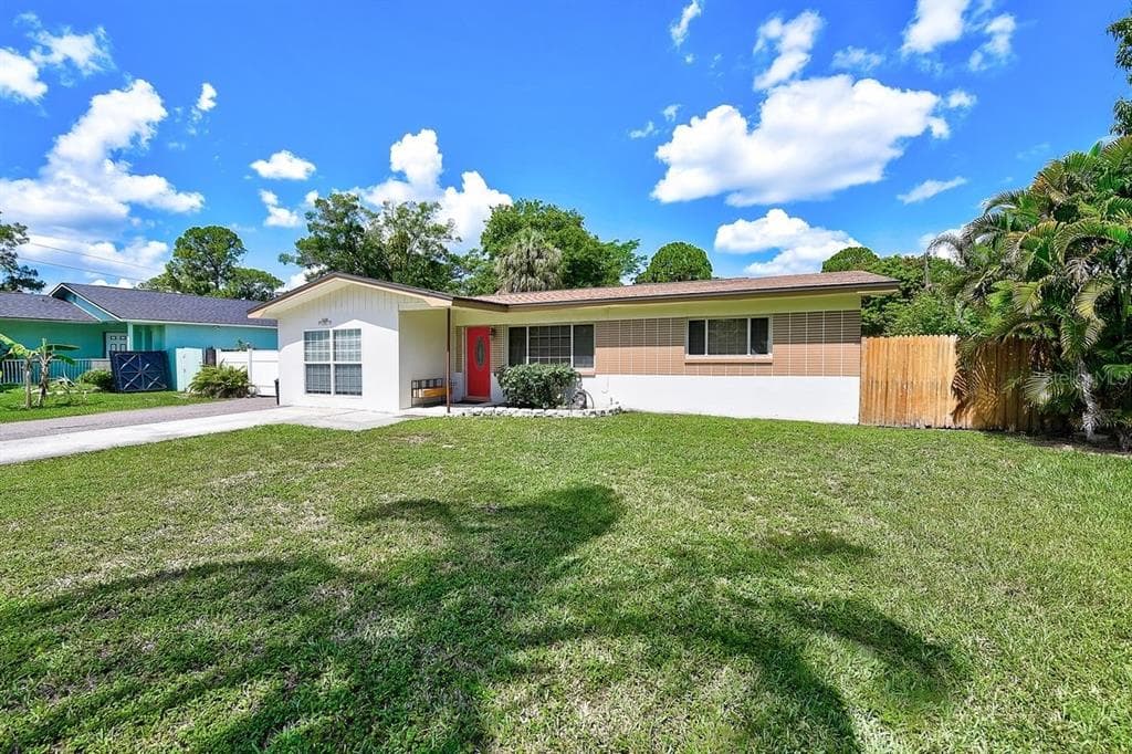7056 54TH STREET N PINELLAS PARK, FL 33781
