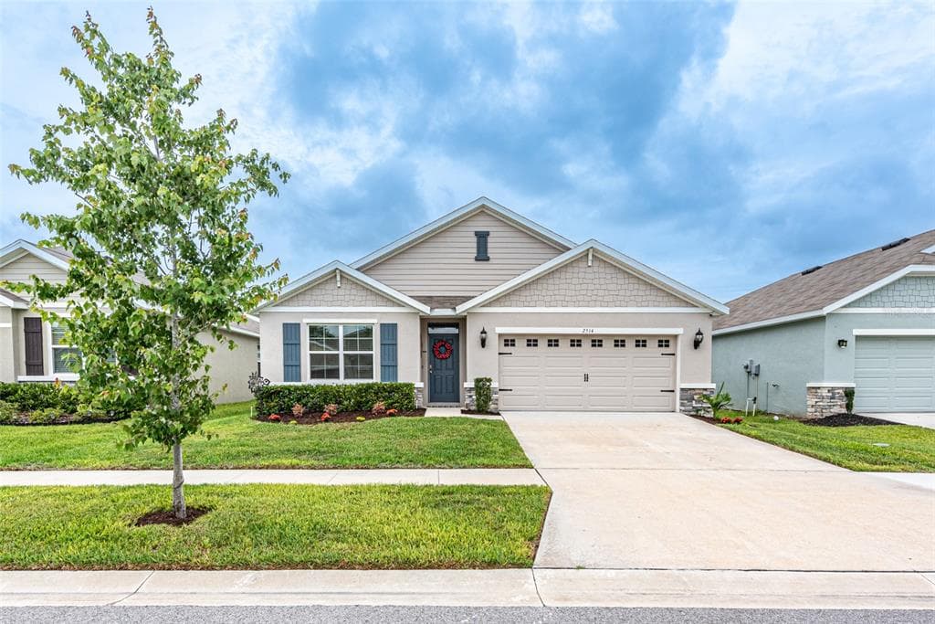 2514 KNIGHT ISLAND DRIVE