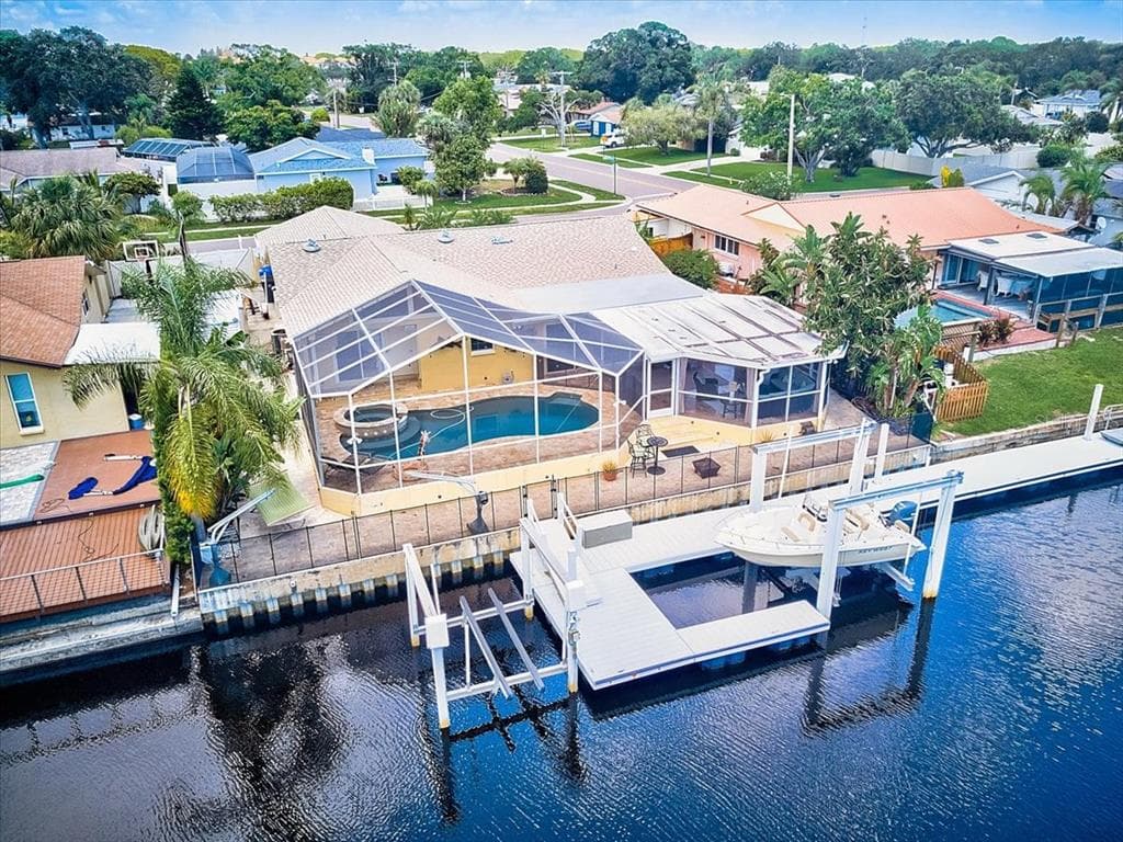 5739 IMPERIAL KEY TAMPA, FL 33615