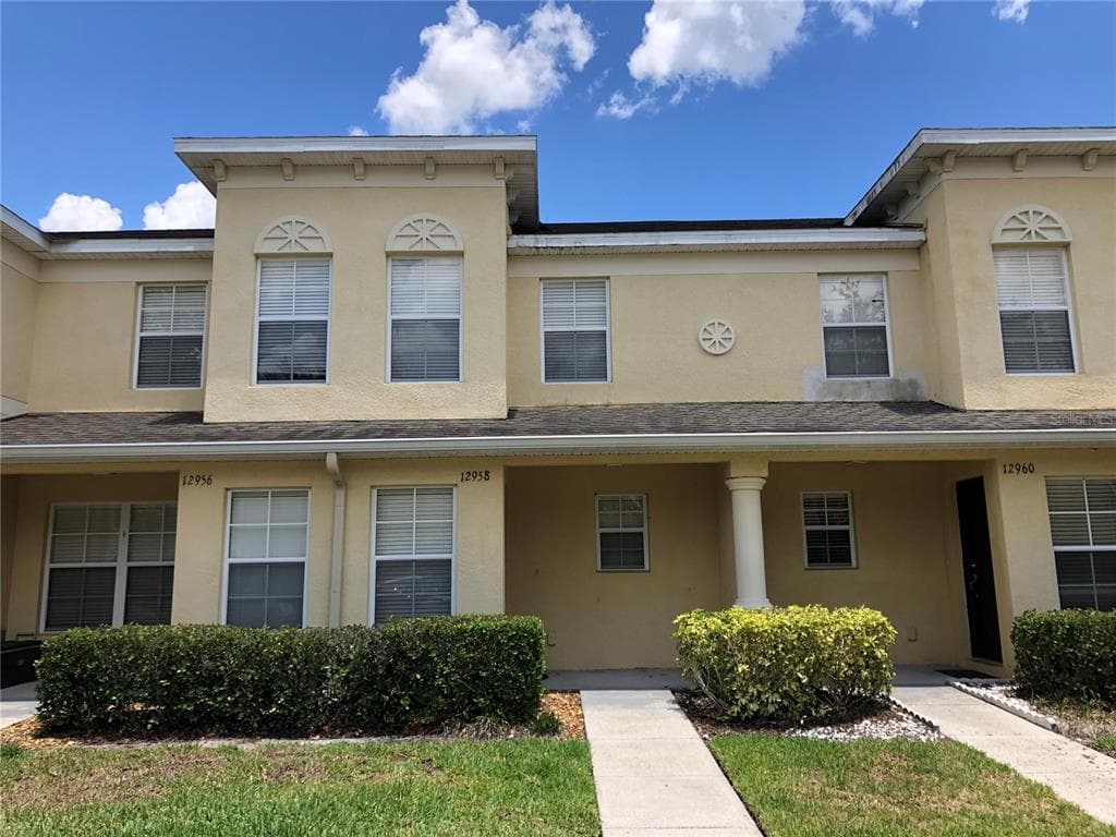 12958 TRADE PORT PLACE RIVERVIEW, FL 33579