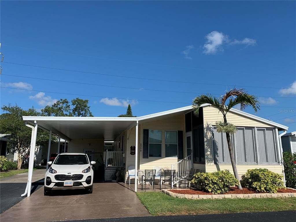 6906 AMERICANA DRIVE NE UNIT 130 ST PETERSBURG, FL 33702