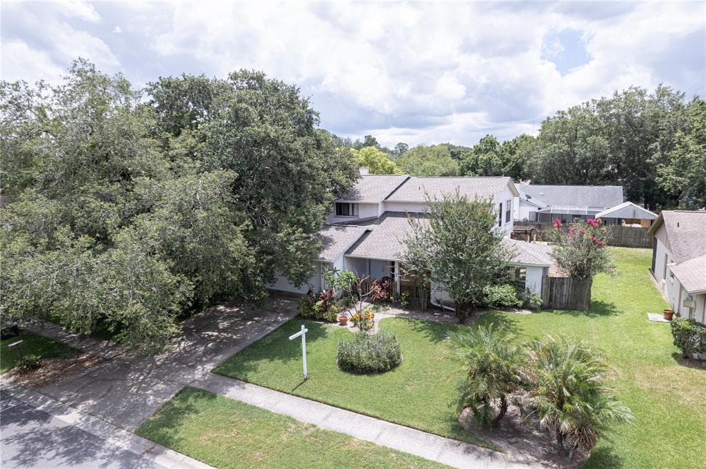 417 BLOOMINGFIELD DRIVE BRANDON, FL 33511