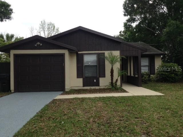 200 LAKE CHARLES COURT OLDSMAR, FL 34677