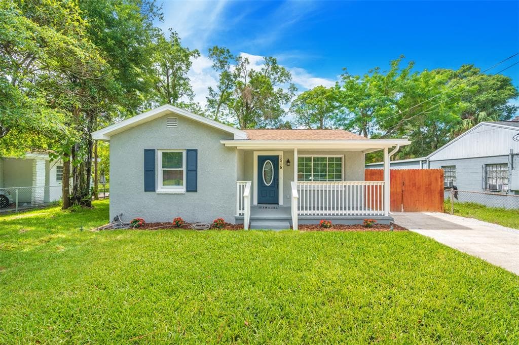 1515 E CARACAS STREET TAMPA, FL 33610