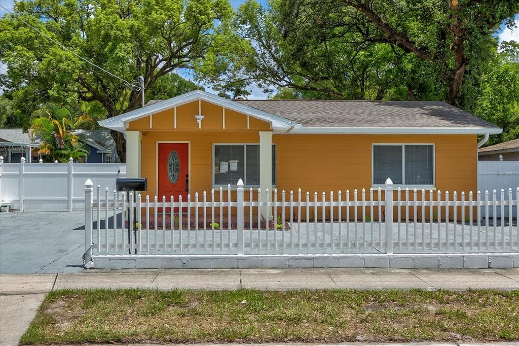 1010 E 21ST AVENUE TAMPA, FL 33605
