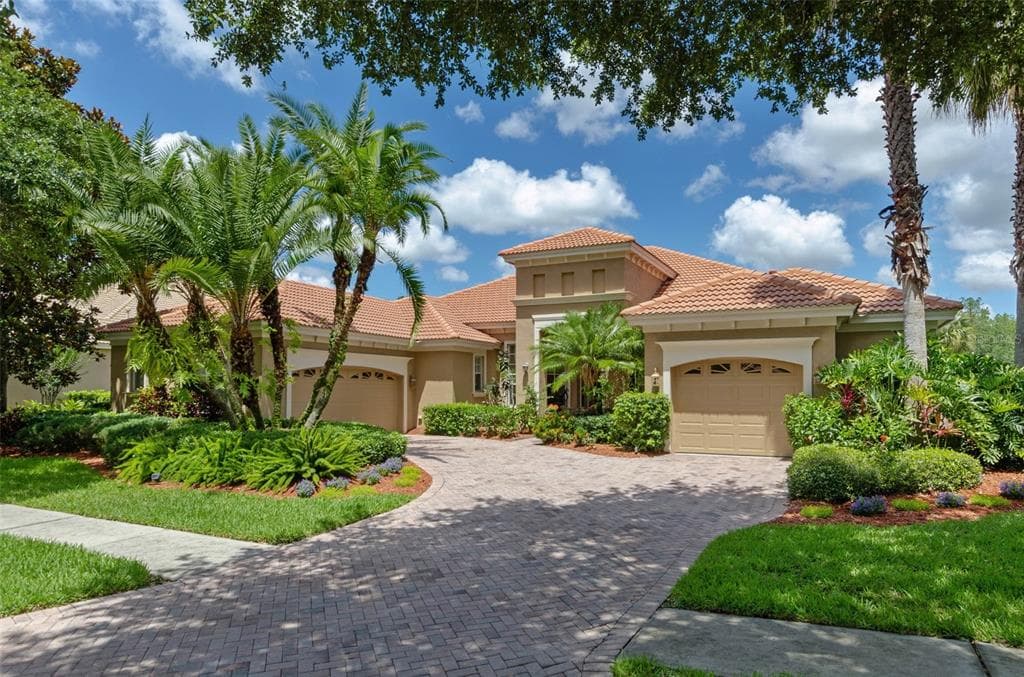 20008 LOMOND LANE TAMPA, FL 33647