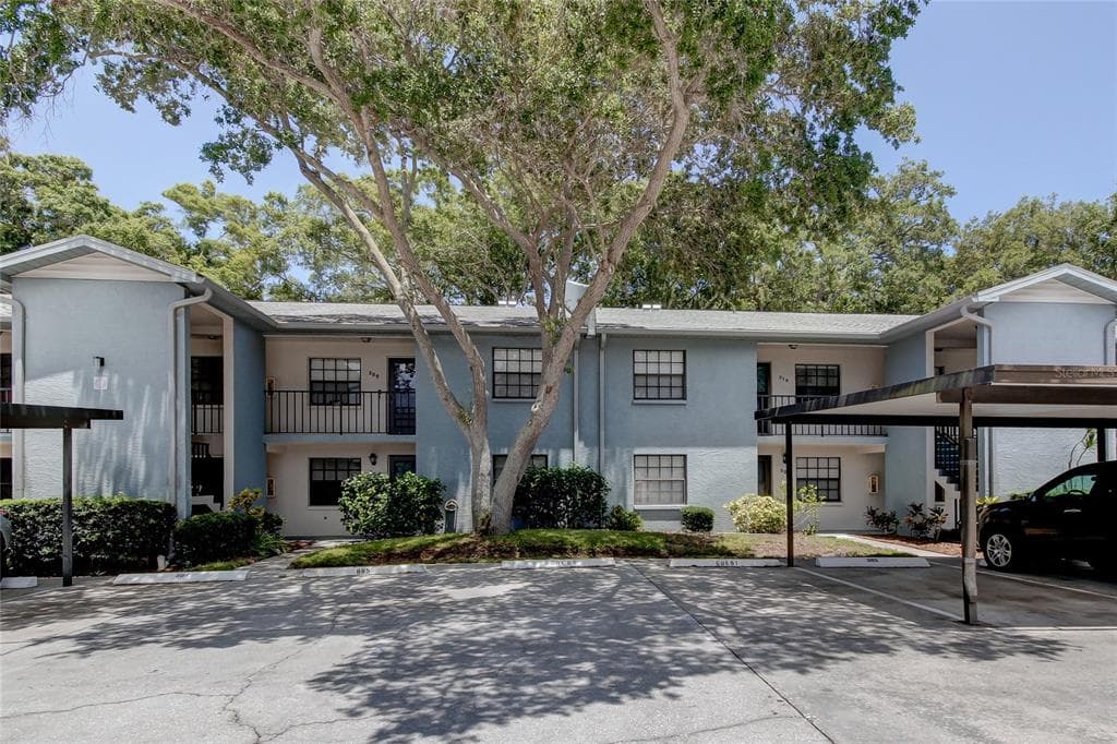 11800 PARK BOULEVARD UNIT 310 SEMINOLE, FL 33772